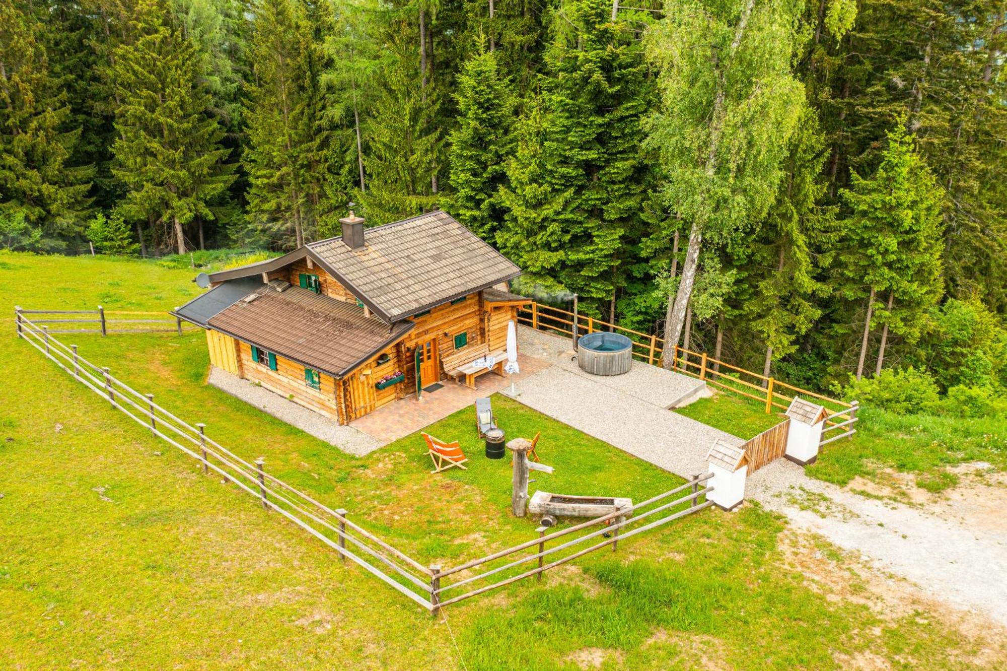 Almfrieden Villa Werfen Exterior foto
